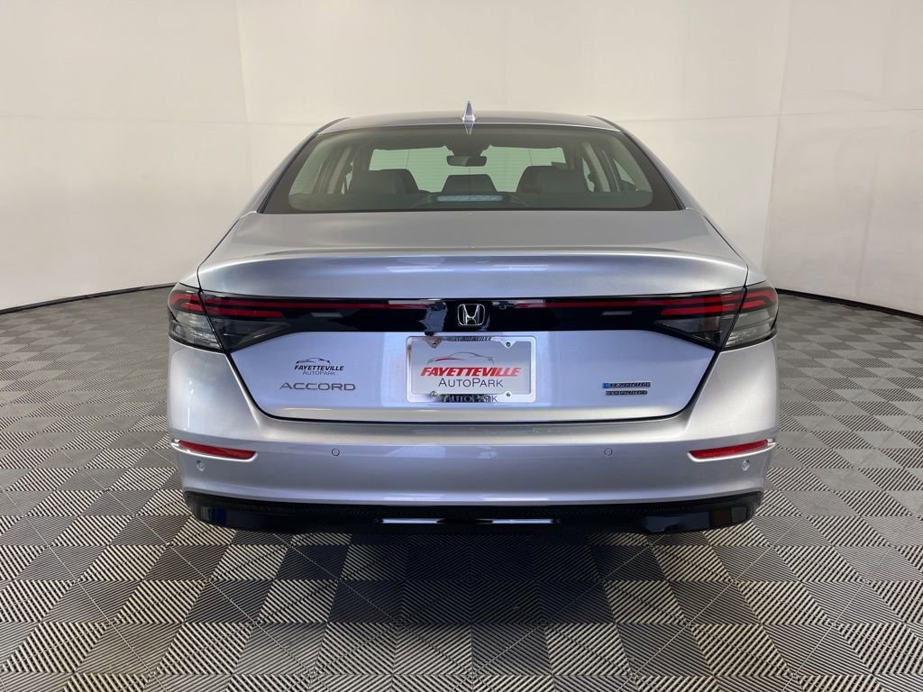 New 2026 Honda Accord Touring image 4