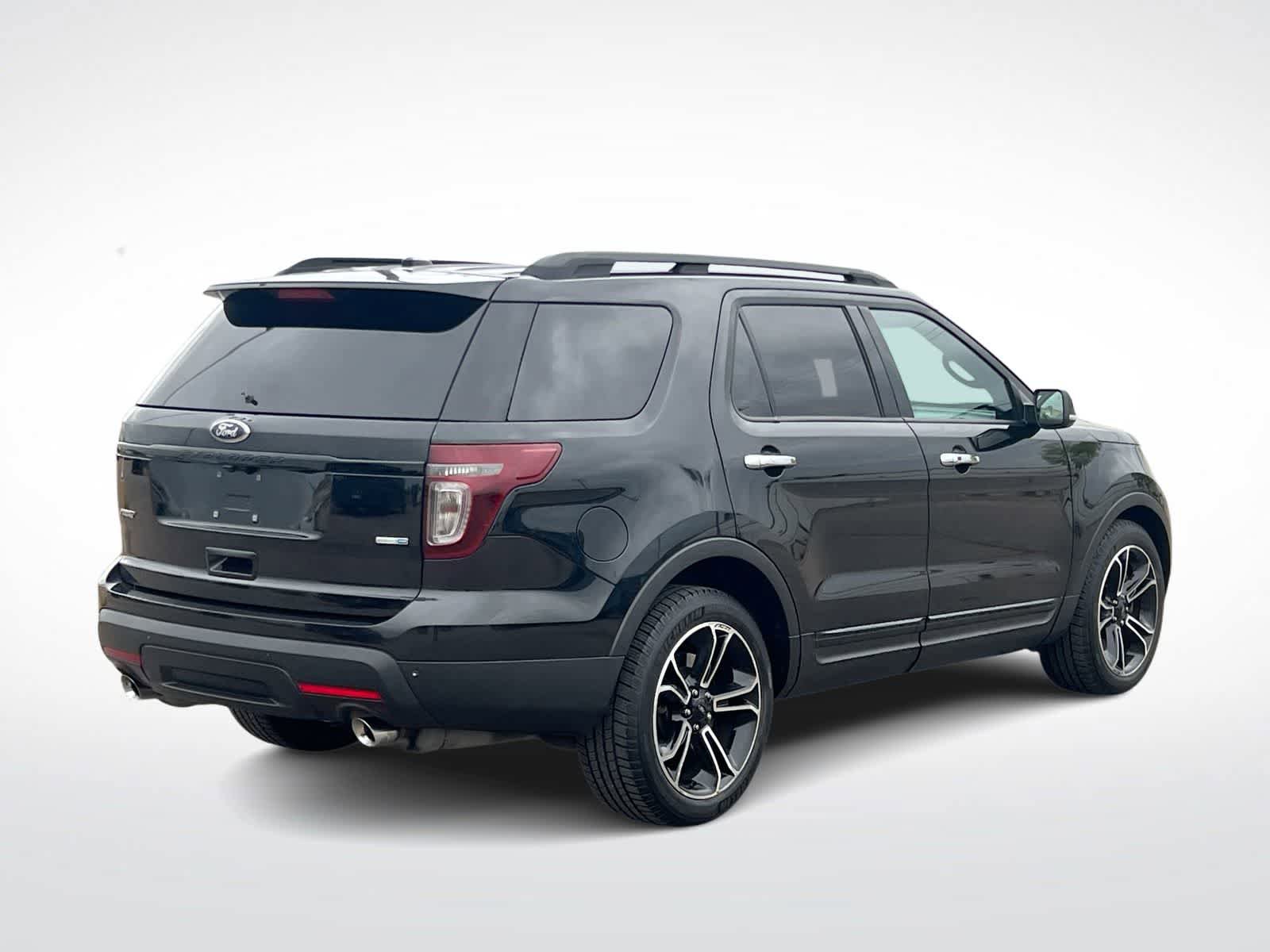 Used 2014 Ford Explorer Sport w/ Equipment Group 401A AWD/4WD image 8