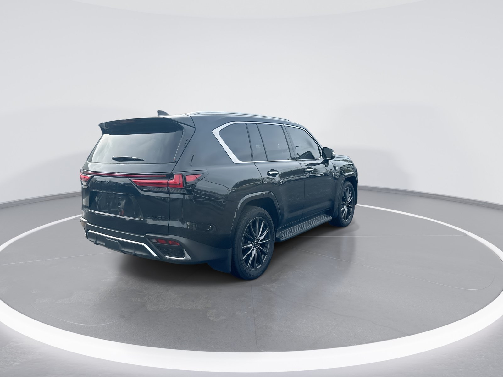 Used 2026 Lexus LX 600 F Sport w/ Accessory Package (Z1) AWD/4WD image 9