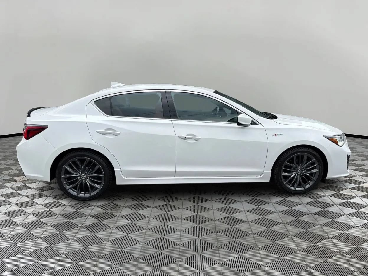 Used 2021 Acura ILX w/ Premium & A-SPEC Package FWD image 4