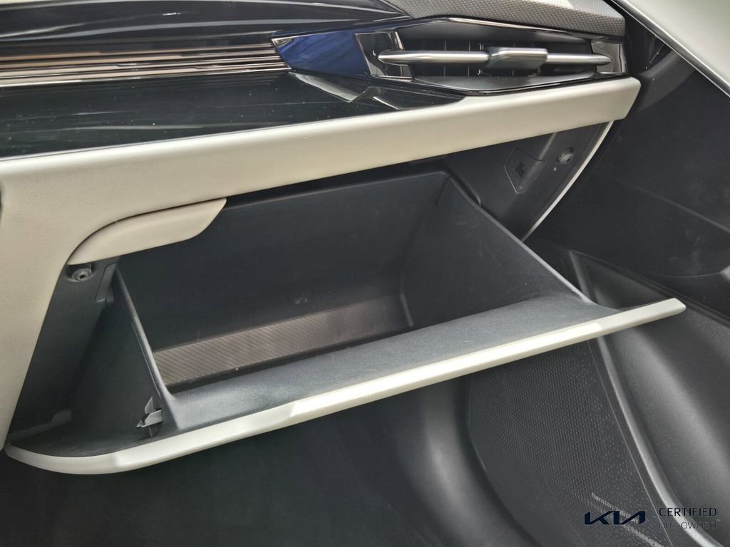 Certified 2023 Kia Niro Wave FWD image 22
