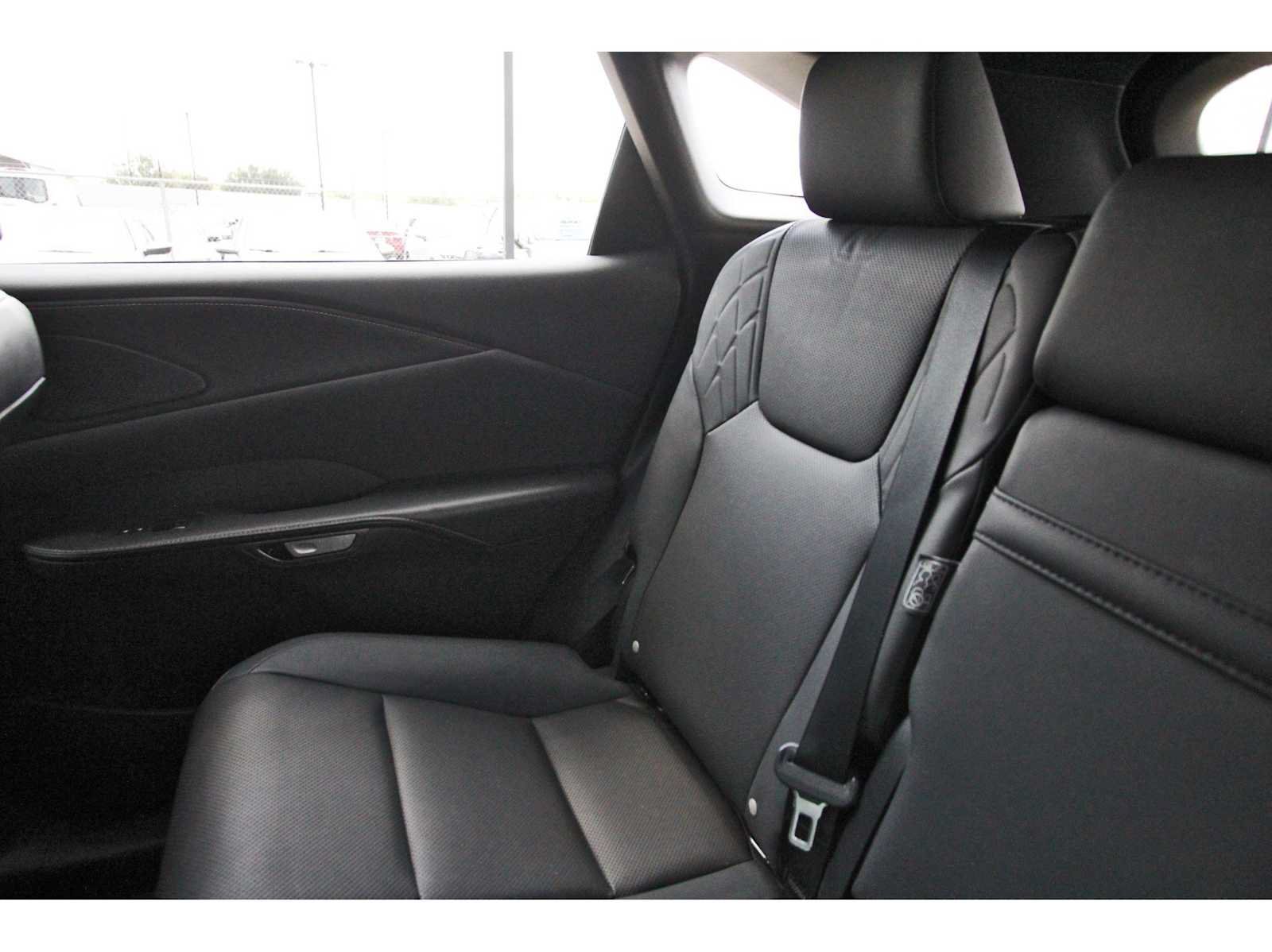 Used 2025 Lexus RX 350 Premium w/ Convenience Package FWD image 9
