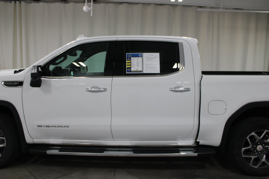 Used 2022 GMC Sierra 1500 SLT AWD/4WD image 6