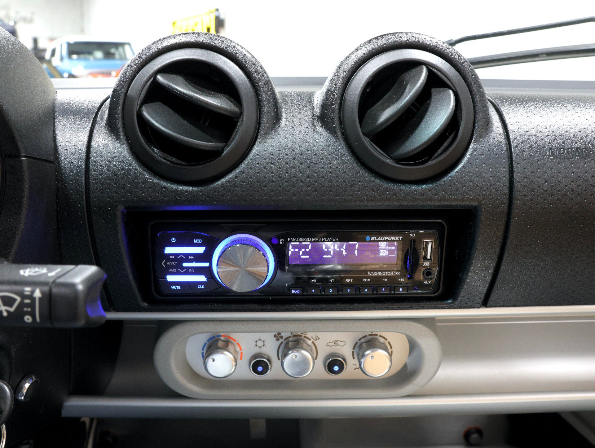 Used 2005 Lotus Elise image 57
