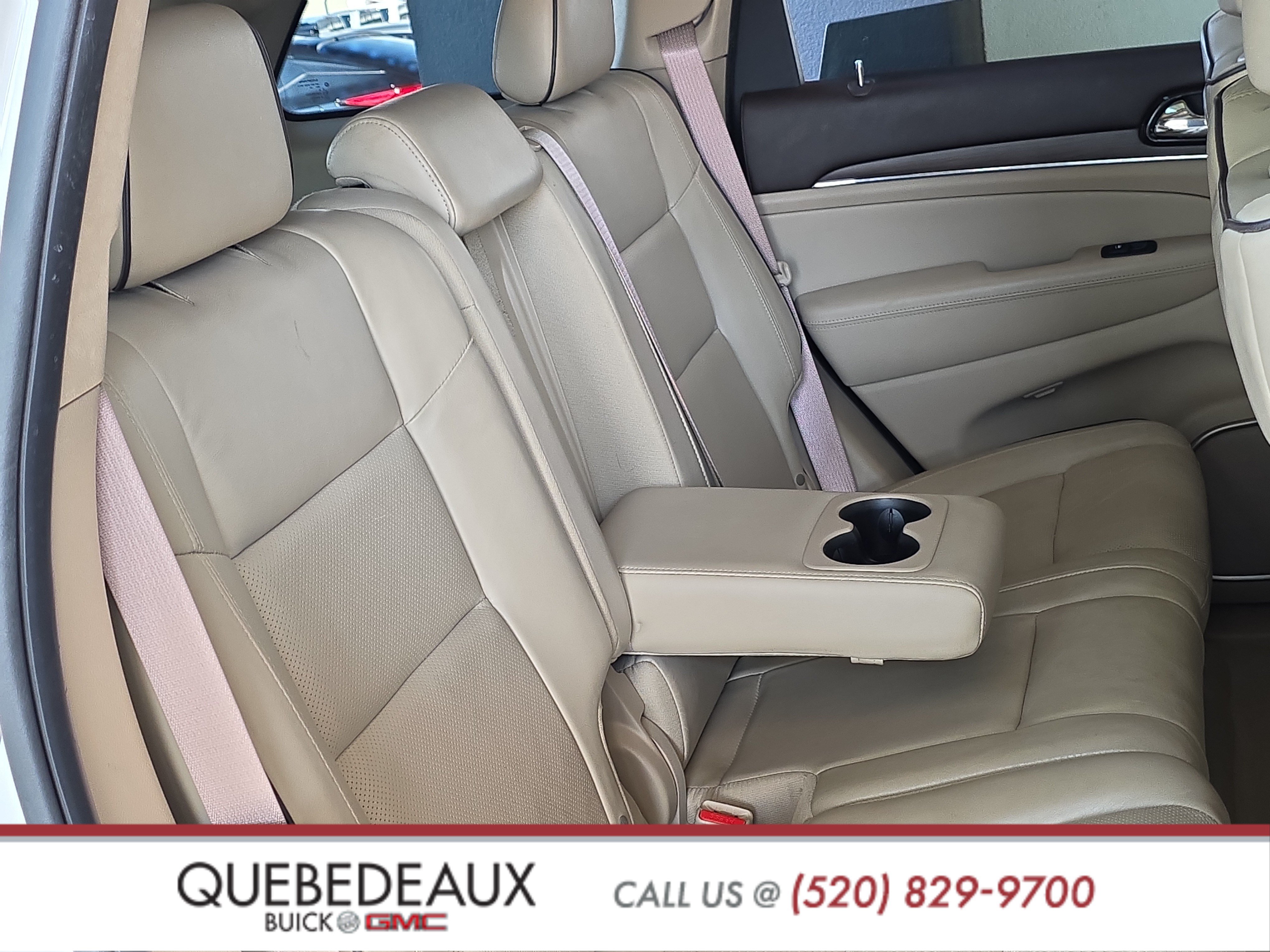 Used 2020 Jeep Grand Cherokee Overland AWD/4WD image 27