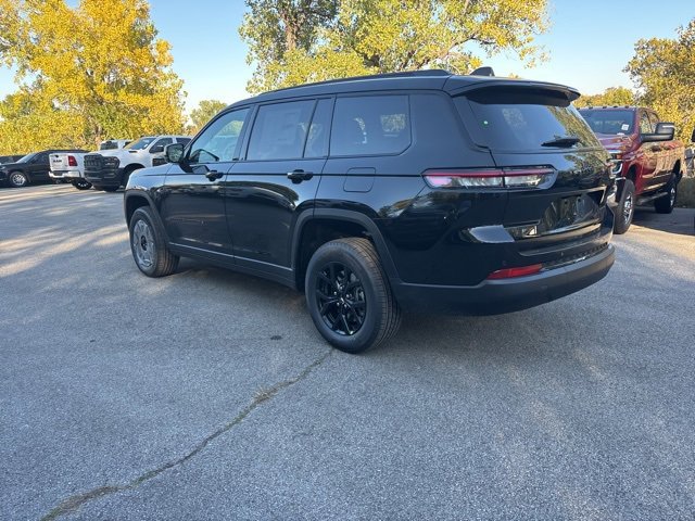 New 2025 Jeep Grand Cherokee L Altitude image 7