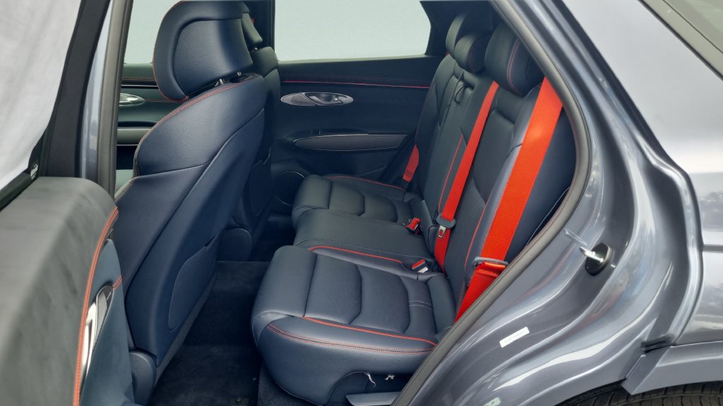 New 2027 Genesis GV70 2.5T Sport Prestige AWD/4WD image 13