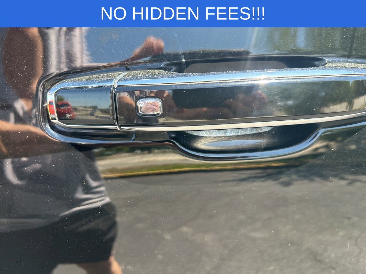 Used 2021 GMC Yukon XL Denali w/ Denali Ultimate Package image 15