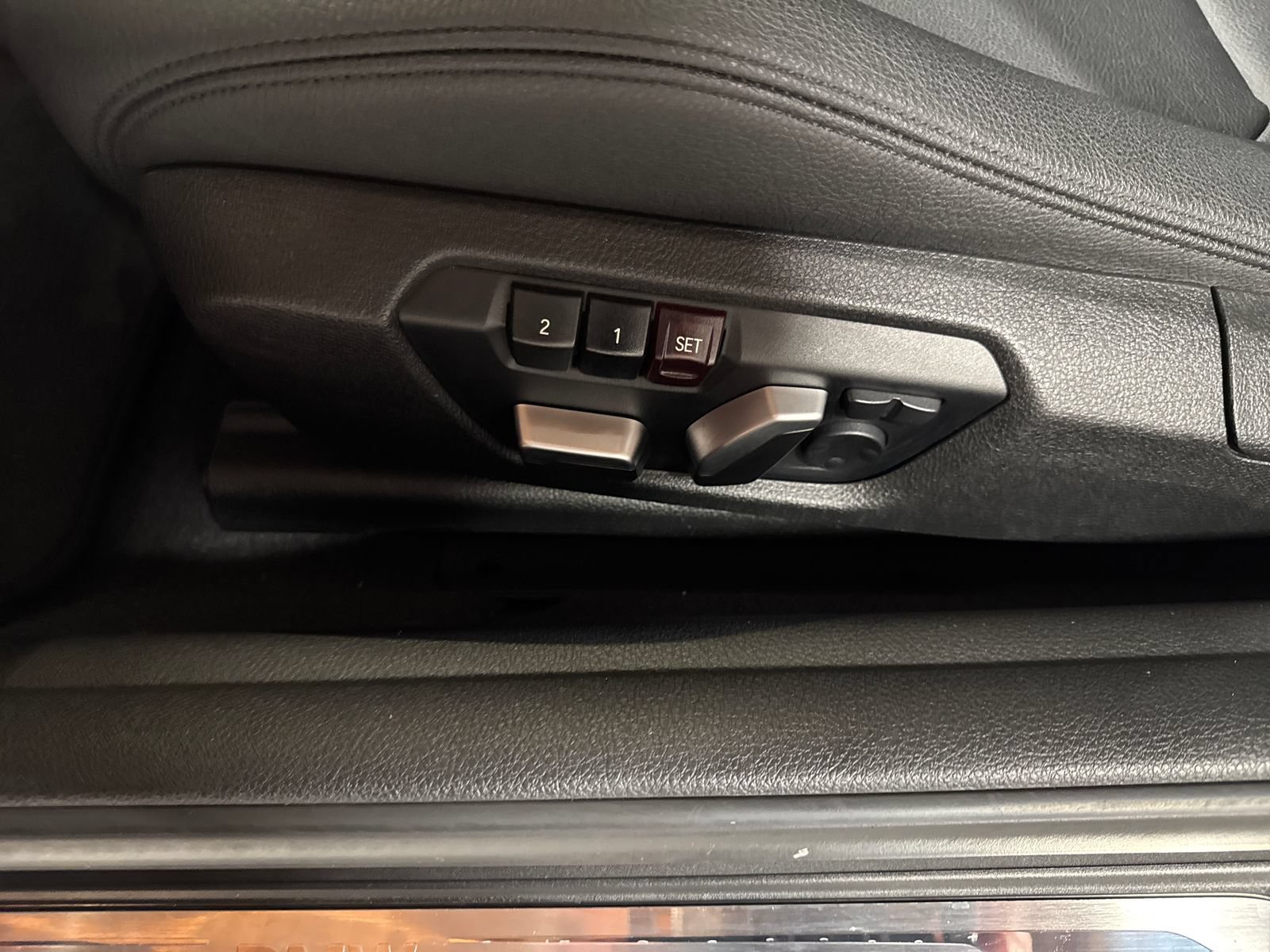 Used 2018 BMW 230i xDrive Coupe AWD/4WD image 15