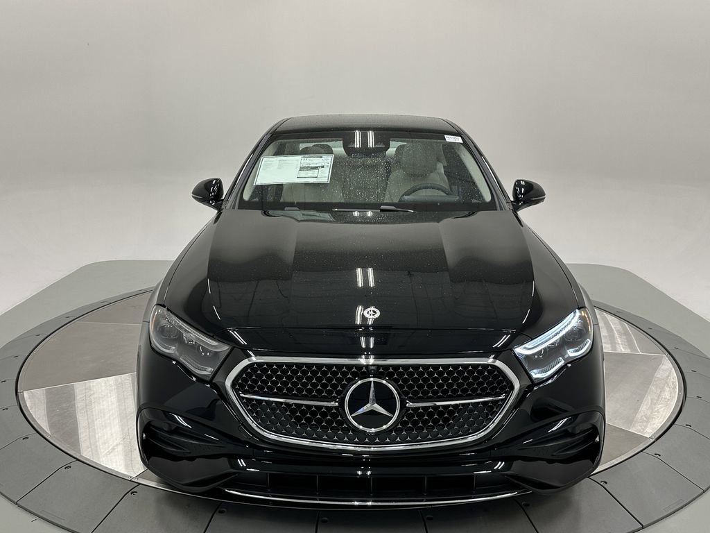 New 2026 Mercedes-Benz E 350 4MATIC Sedan image 2