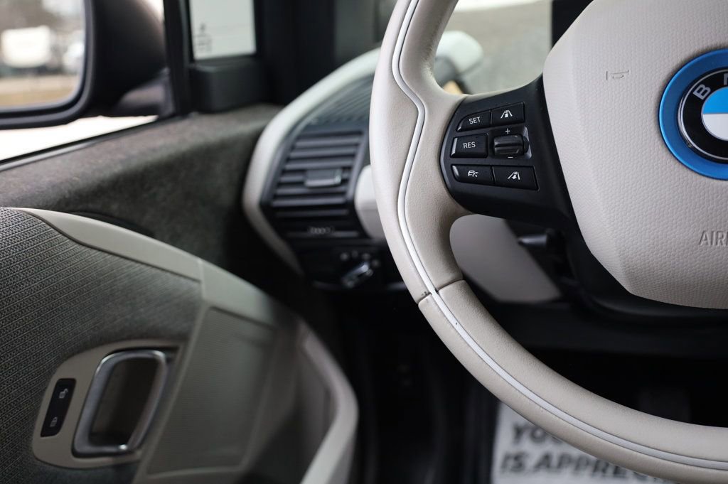 Used 2015 BMW i3 image 26