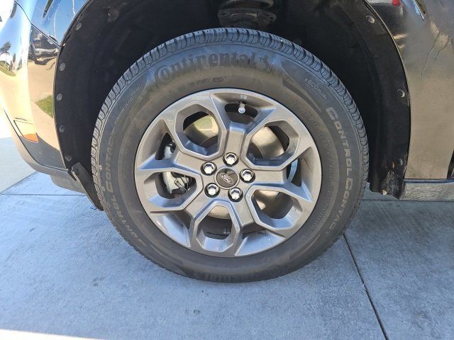 Certified 2022 Ford Maverick XLT image 4