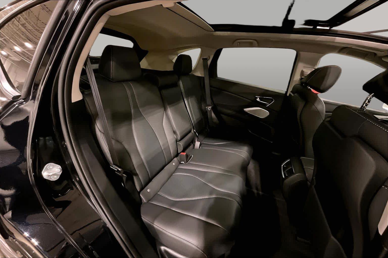 Certified 2024 Acura RDX w/ Technology Package AWD/4WD image 19
