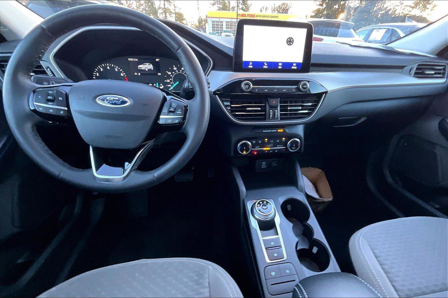 Certified 2022 Ford Escape SE w/ Convenience Package image 13