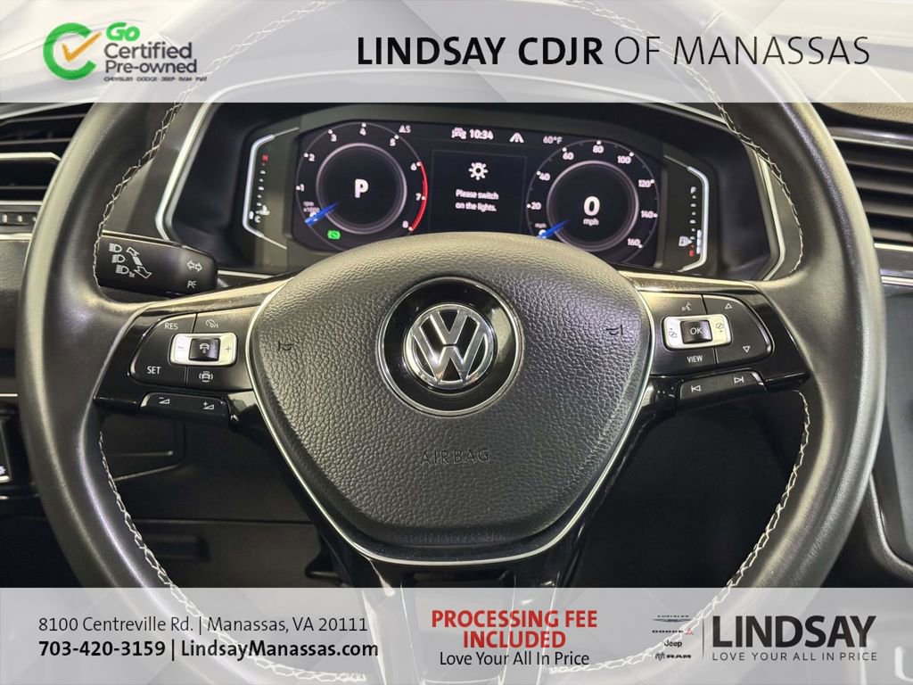 Used 2021 Volkswagen Tiguan SEL AWD/4WD image 23