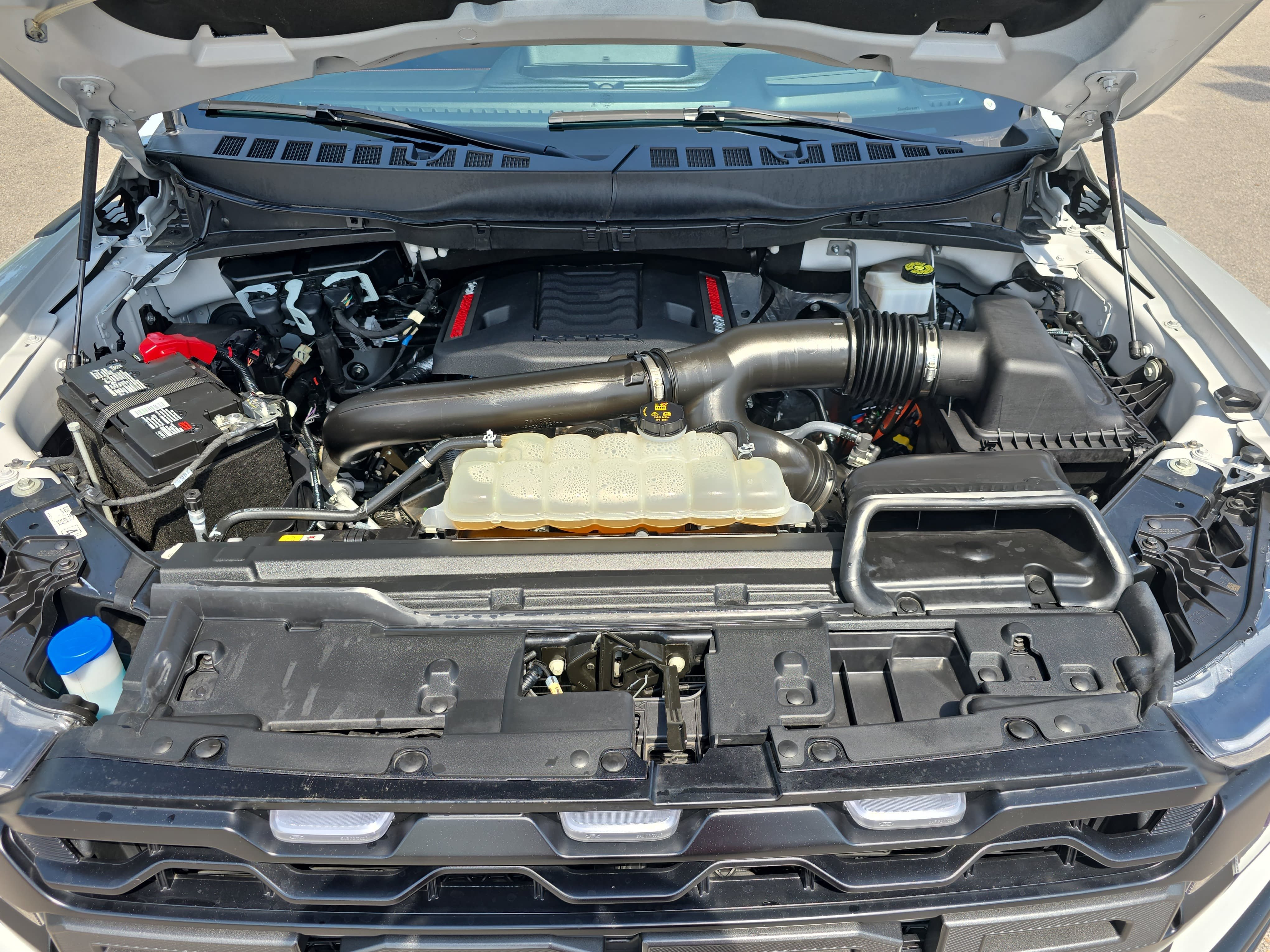 Used 2024 Ford F150 Raptor AWD/4WD image 30