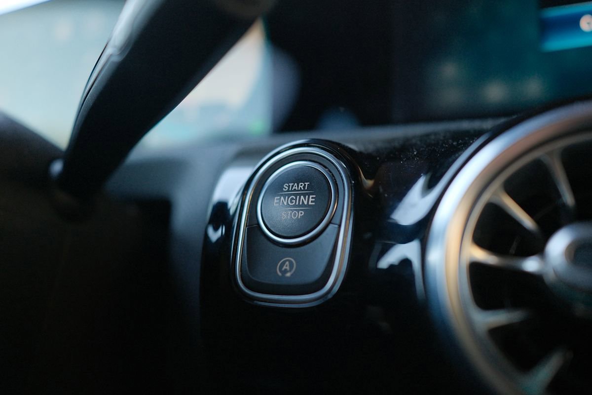 Used 2021 Mercedes-Benz CLA 250 image 21