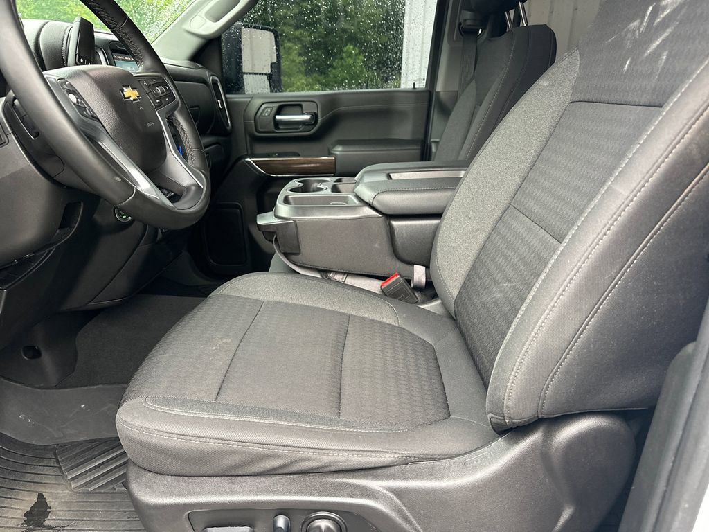 Used 2023 Chevrolet Silverado 2500 LT w/ Convenience Package AWD/4WD image 10