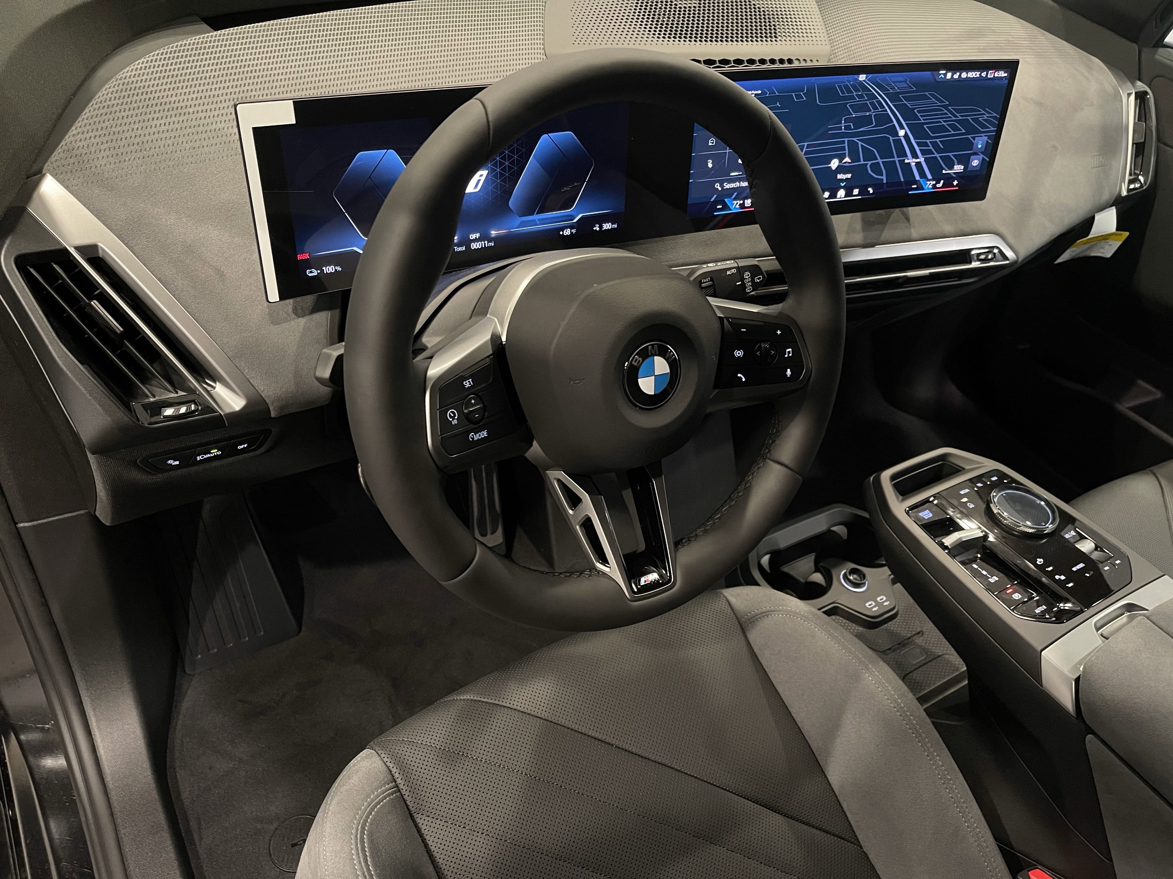 New 2026 BMW iX xDrive45 image 7