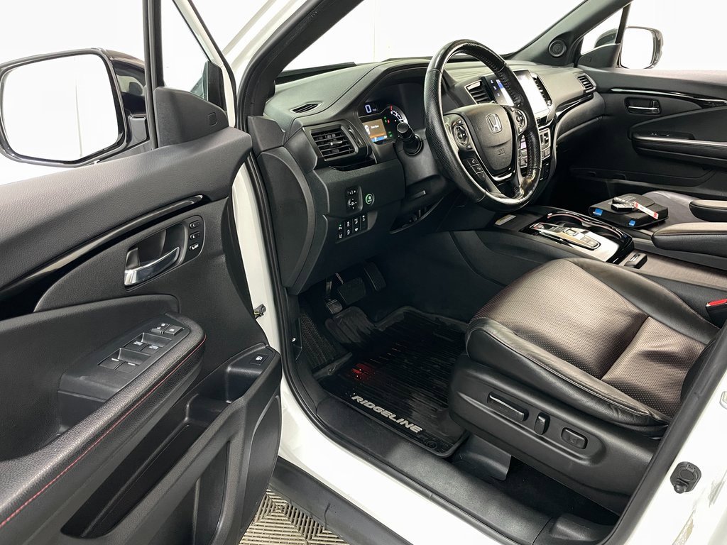 Used 2022 Honda Ridgeline Black Edition image 22