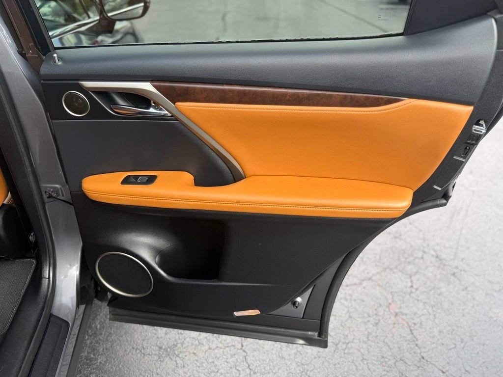 Used 2022 Lexus RX 450h AWD w/ Premium Package image 19