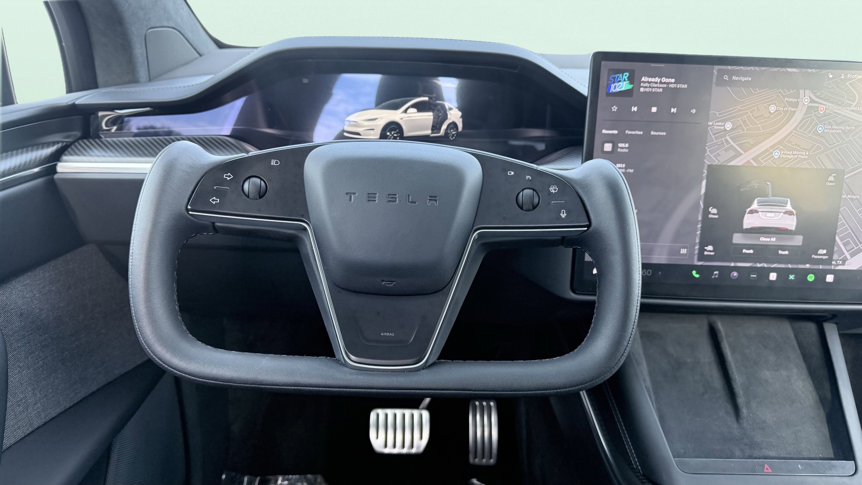 Used 2022 Tesla Model X Plaid image 63