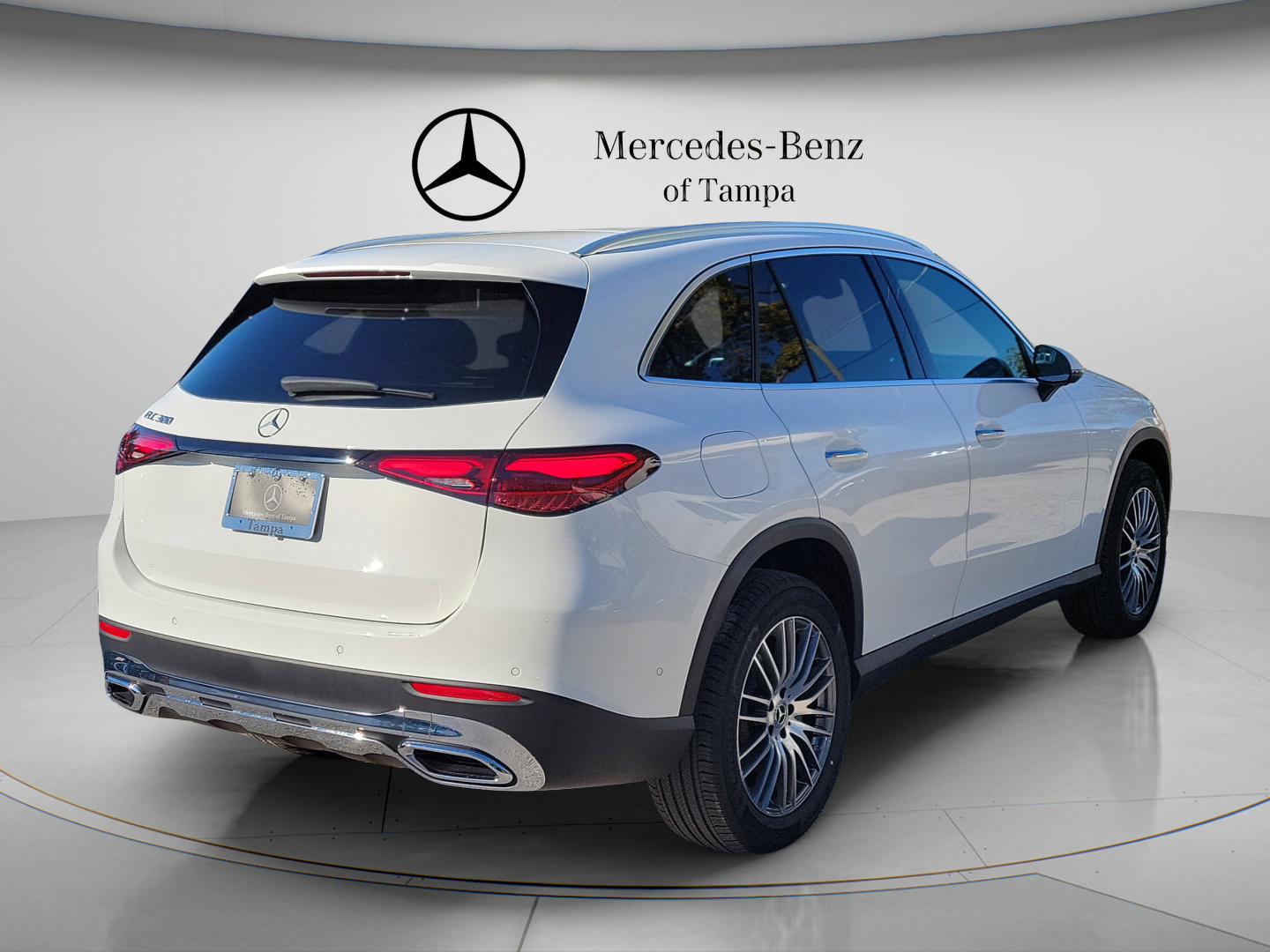 Certified 2026 Mercedes-Benz GLC 300 image 4