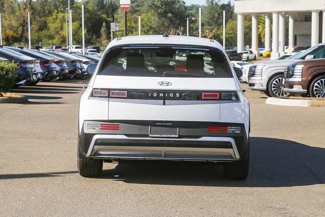 New 2026 Hyundai Ioniq 5 SE image 4
