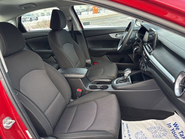 Used 2023 Kia Forte LXS image 38