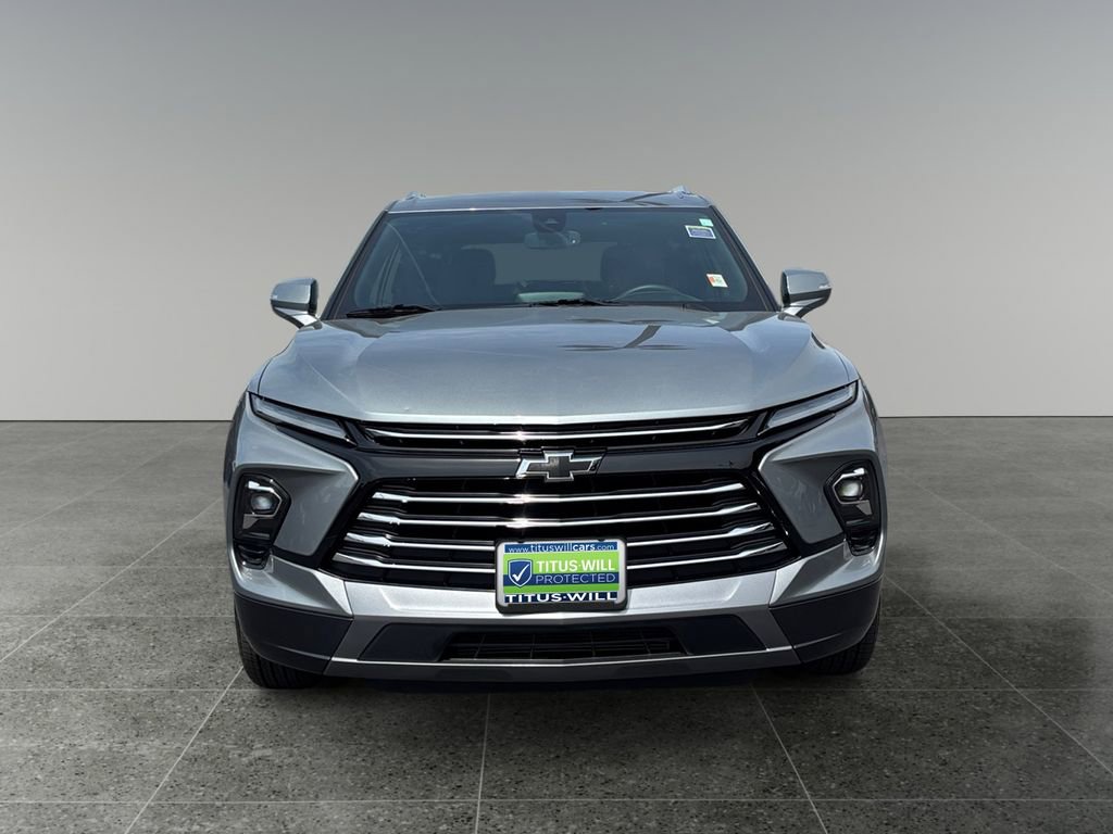 Used 2024 Chevrolet Blazer Premier w/ Enhanced Convenience Package AWD/4WD image 2