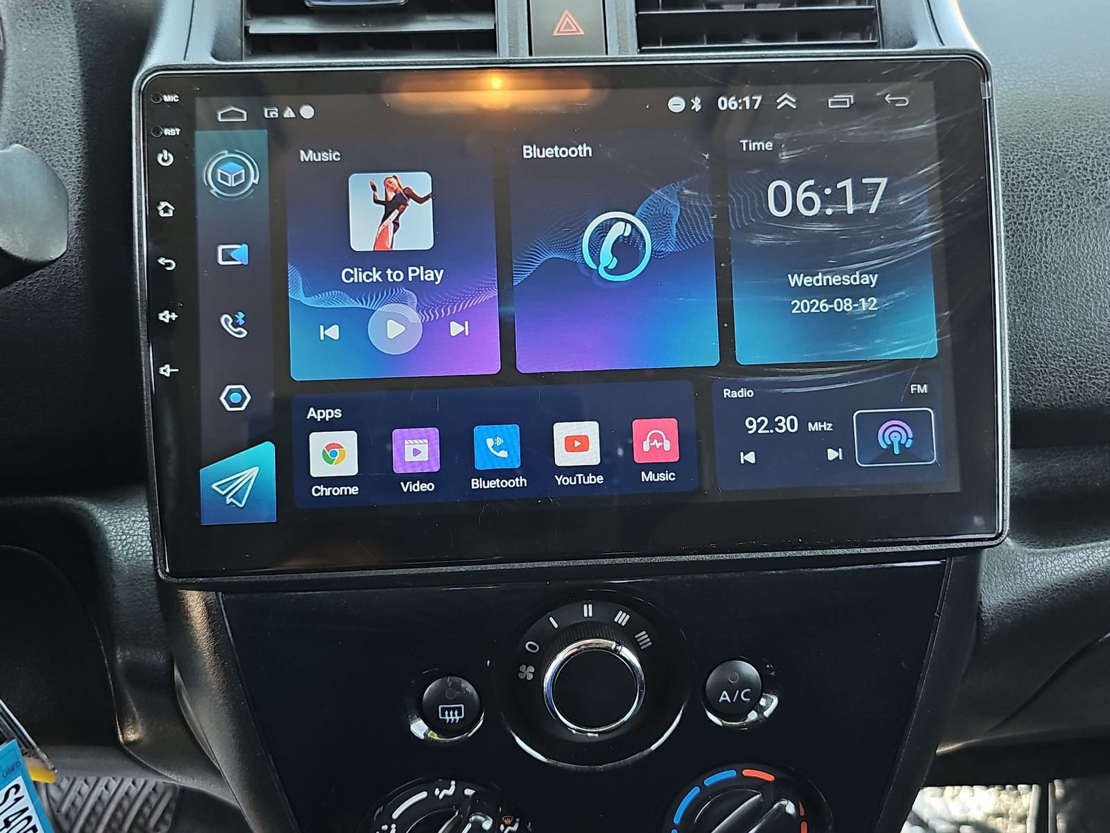 Used 2015 Nissan Versa Note SV w/ Sport Value Package FWD image 20