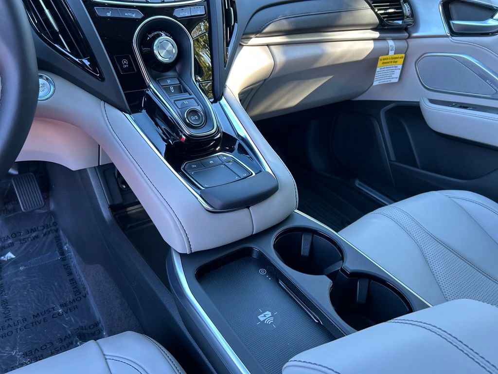 New 2025 Acura RDX SH-AWD image 17