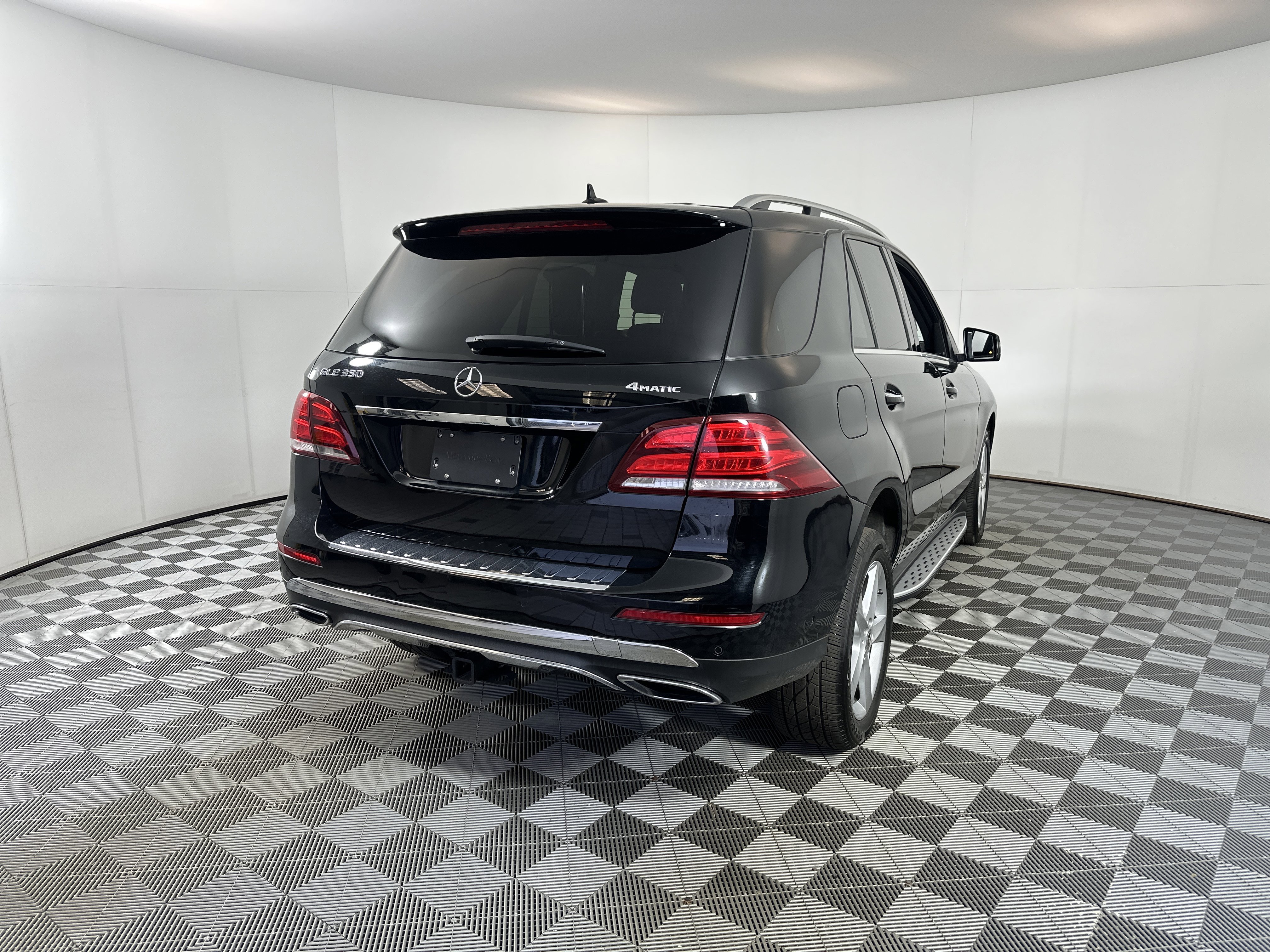 Used 2017 Mercedes-Benz GLE 350 4MATIC image 9