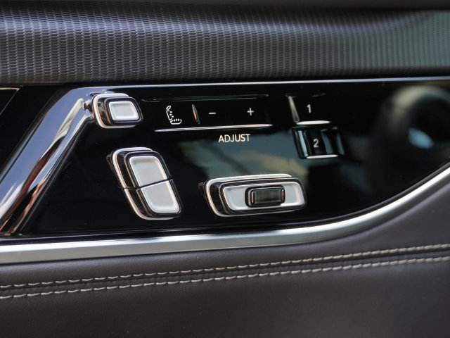 New 2026 Jeep Grand Wagoneer Summit AWD/4WD image 22