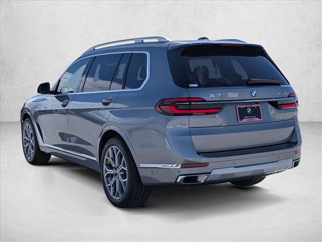 Used 2026 BMW X7 xDrive40i AWD/4WD image 8