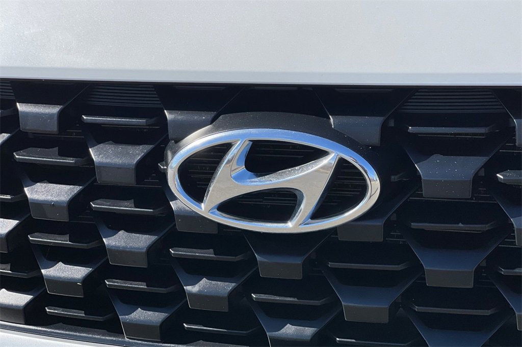 Used 2023 Hyundai Santa Fe SEL image 7