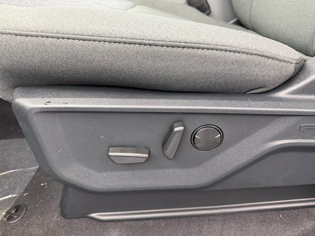 New 2026 Ford F150 XLT w/ Equipment Group 302A MID image 41