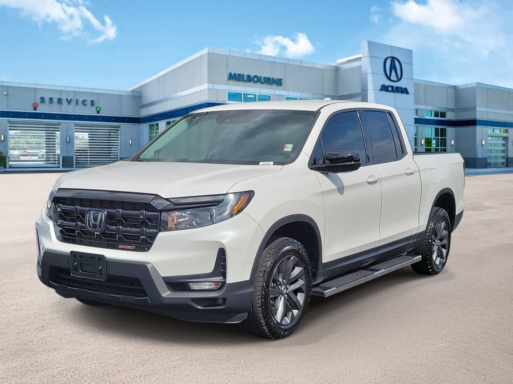 Used 2025 Honda Ridgeline Sport image 3