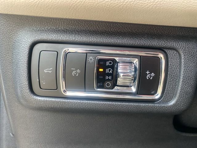 Used 2025 Lincoln Corsair FWD w/ Equipment Group 101A image 22