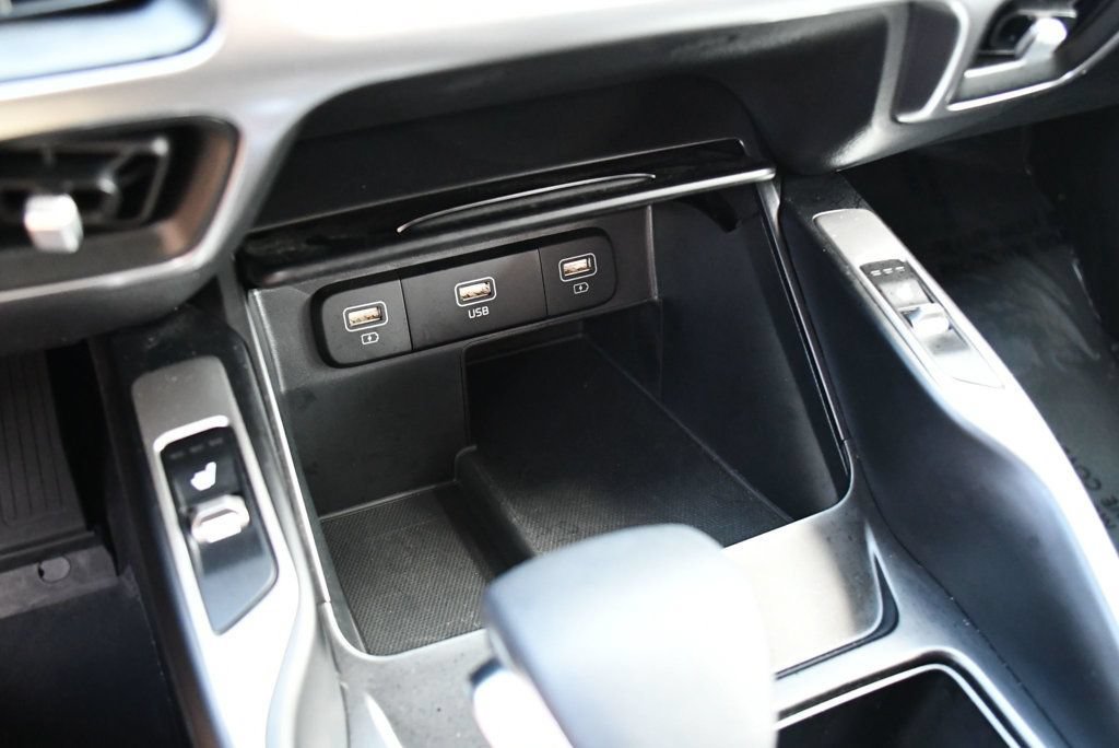 Used 2022 Kia Sorento S w/ Panoramic Sunroof Package AWD/4WD image 63