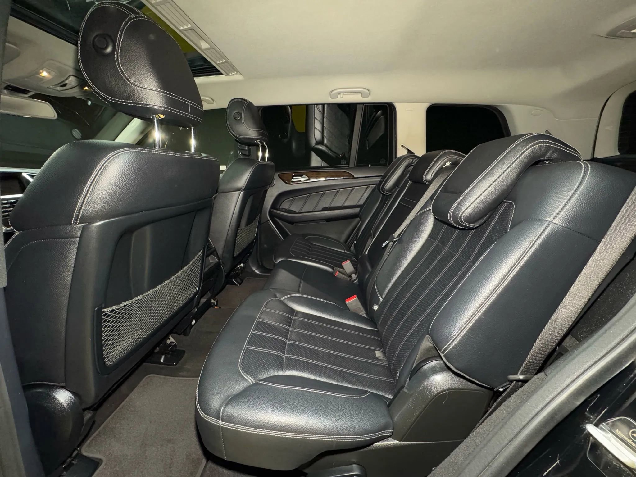 Used 2016 Mercedes-Benz GL 450 4MATIC w/ Premium I Package image 22