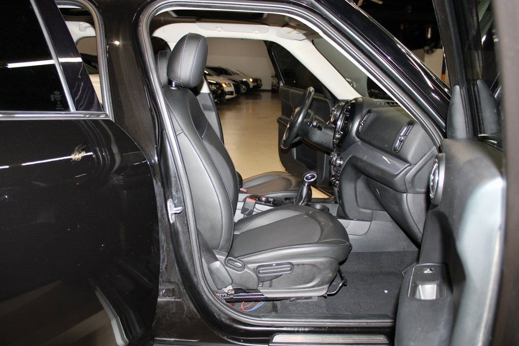 Used 2019 MINI Cooper Countryman image 13