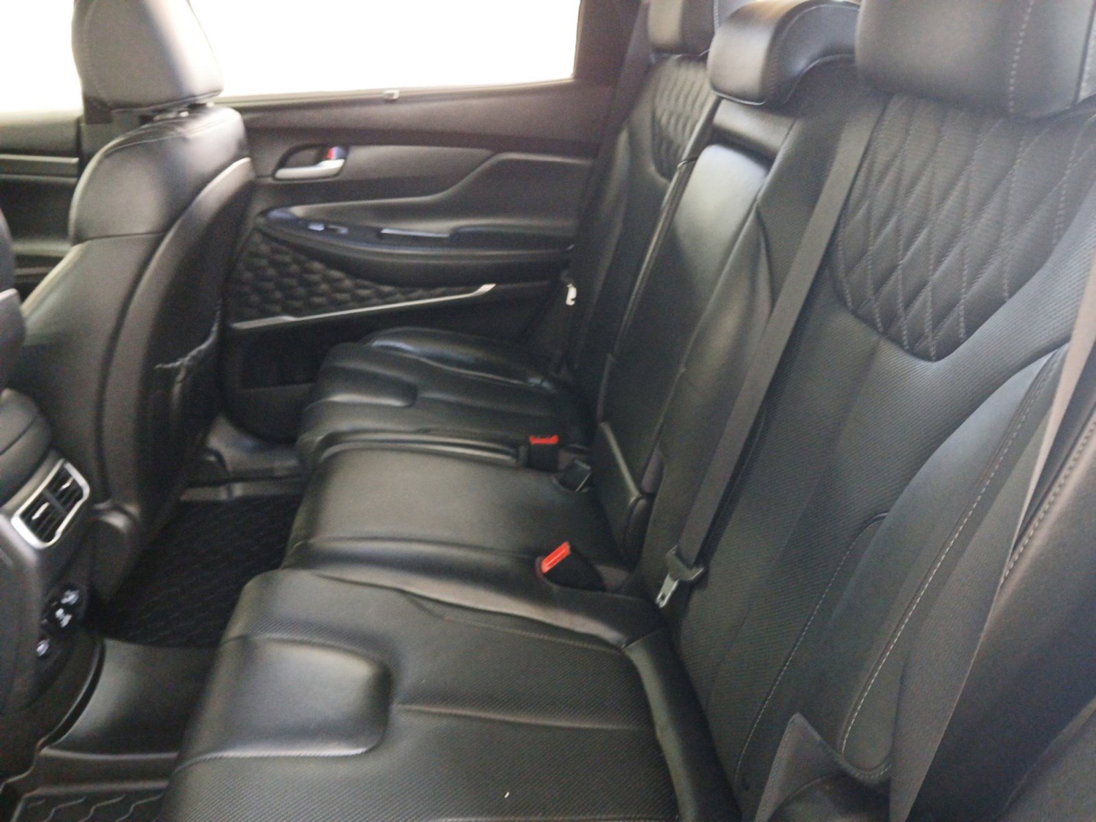 Used 2023 Hyundai Santa Fe Calligraphy image 13