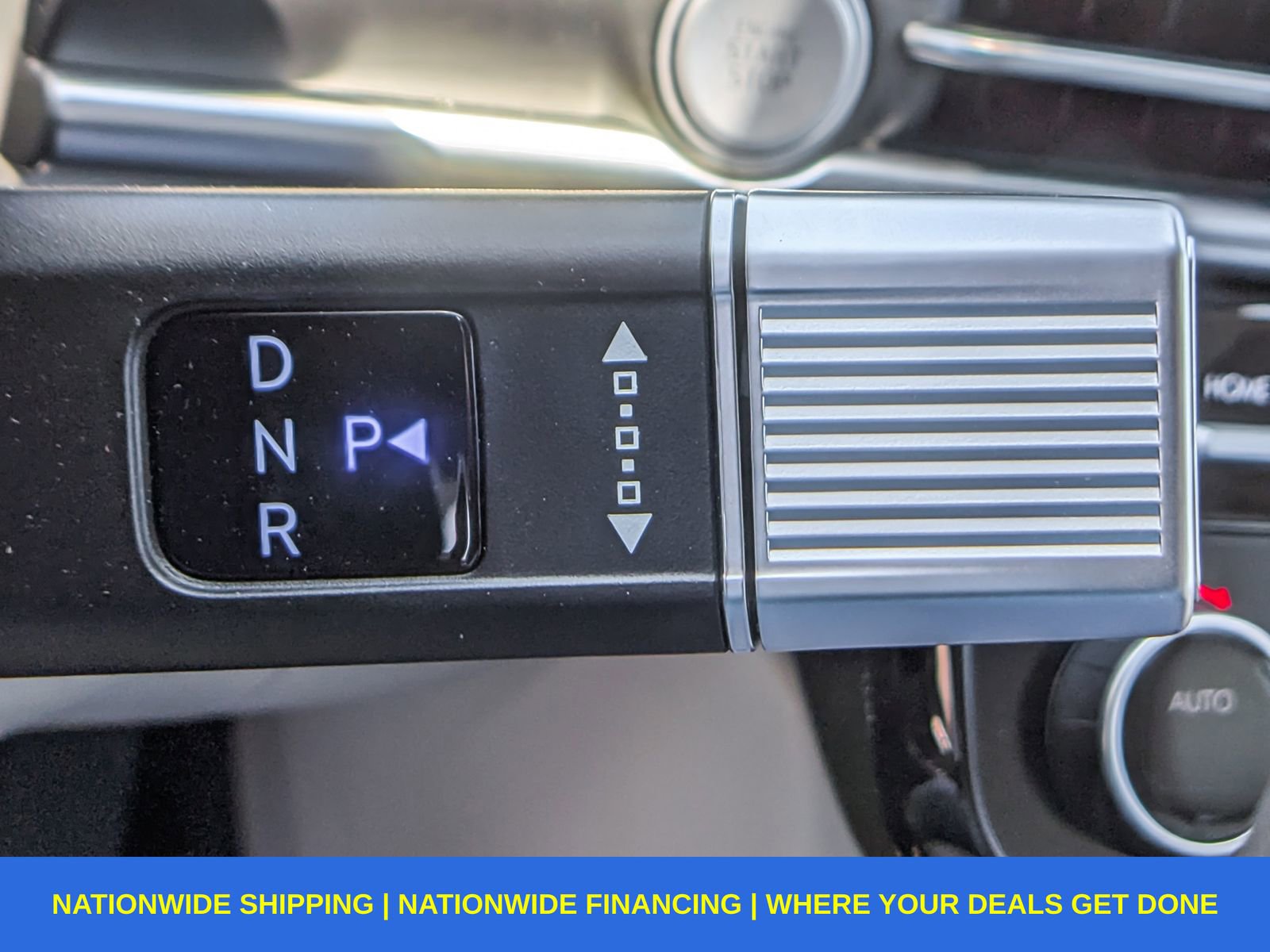 New 2025 Hyundai Tucson Limited image 41