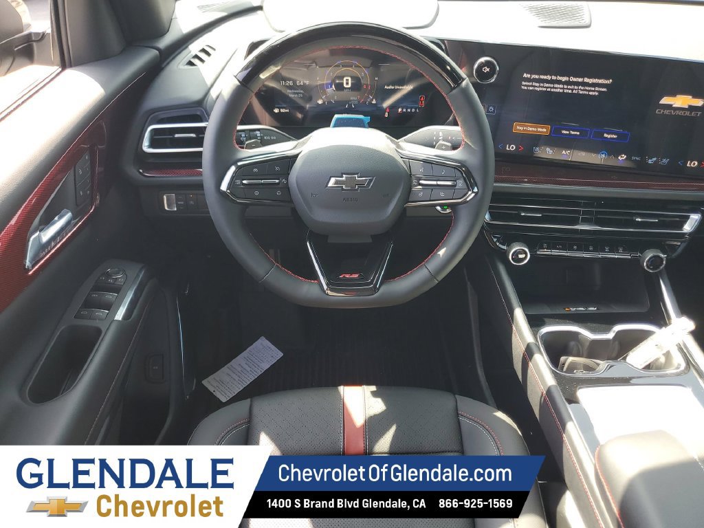 New 2026 Chevrolet Traverse RS w/ LPO, Floor Liner Package FWD image 16