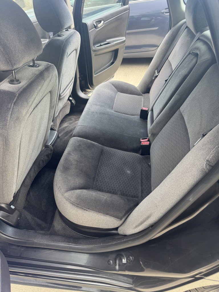 Used 2013 Chevrolet Impala LT w/ LT Sunroof Package image 7