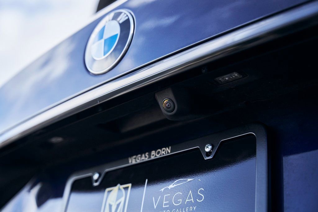 Used 2024 BMW ALPINA XB7 AWD/4WD image 10
