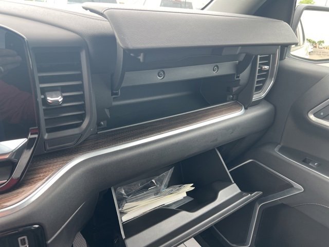 Used 2024 Chevrolet Silverado 1500 RST image 29