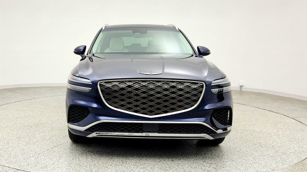 Used 2026 Genesis GV70 2.5T Select image 2