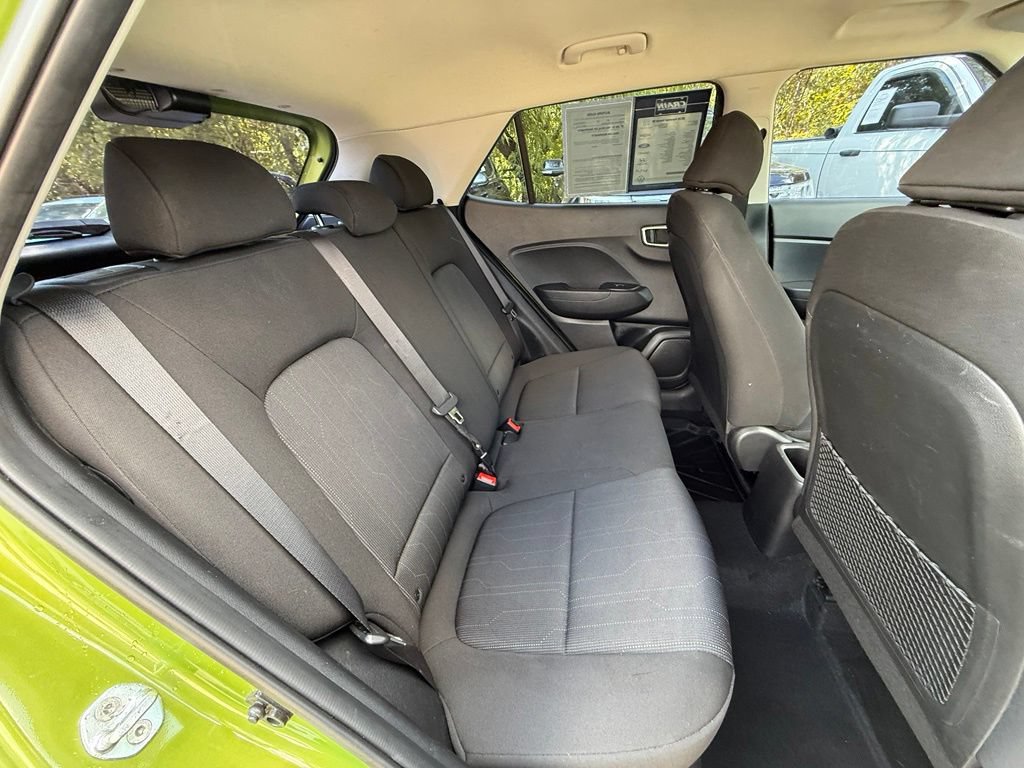 Used 2020 Hyundai Venue SE FWD image 35